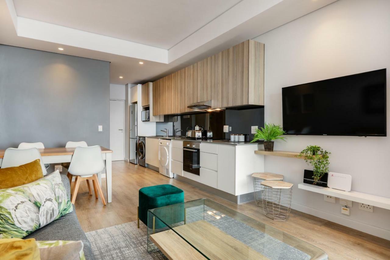 Backup-Power Eco Balcony Apartment Near Table Mountain Кейптаун Екстериор снимка