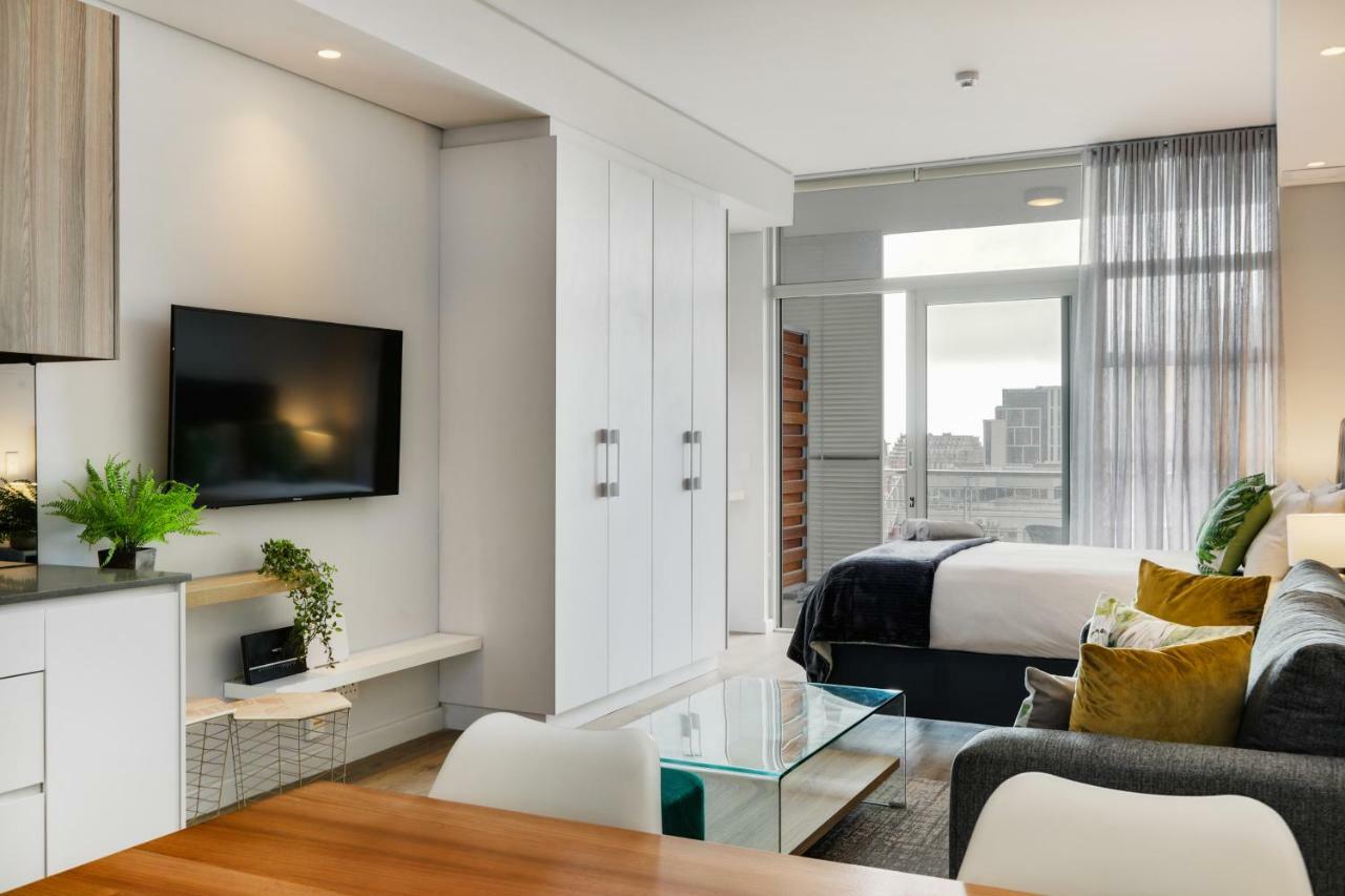 Backup-Power Eco Balcony Apartment Near Table Mountain Кейптаун Екстериор снимка