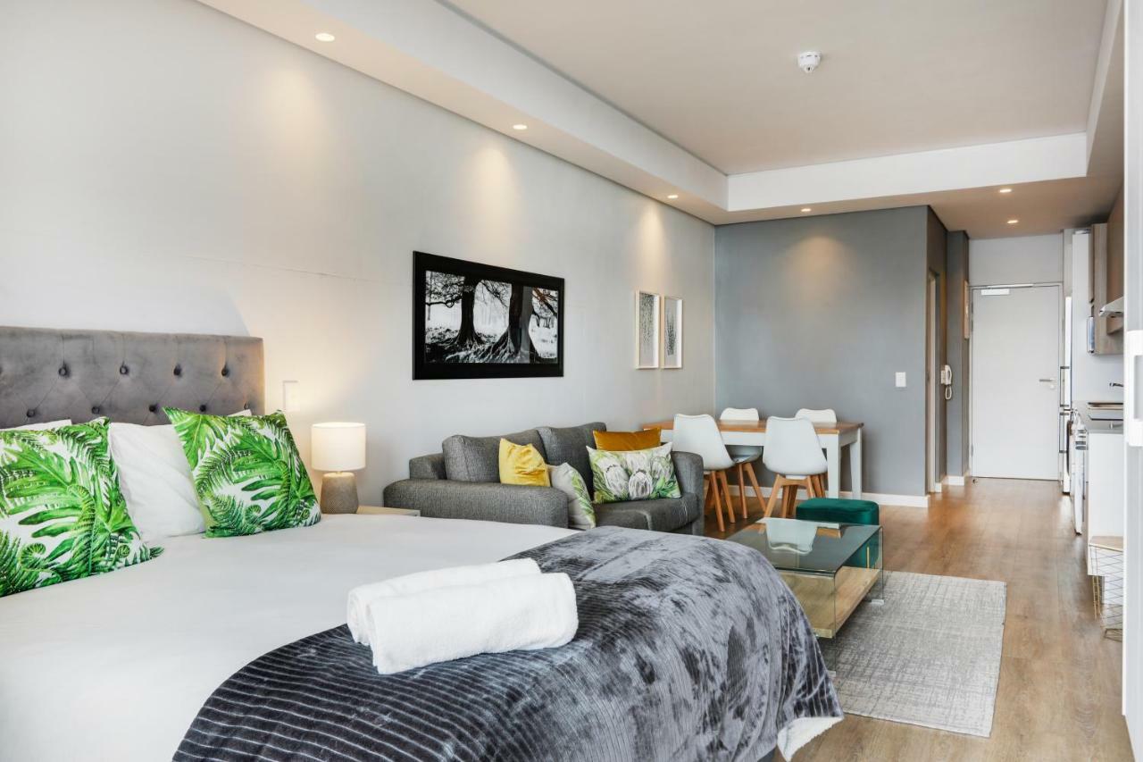 Backup-Power Eco Balcony Apartment Near Table Mountain Кейптаун Екстериор снимка