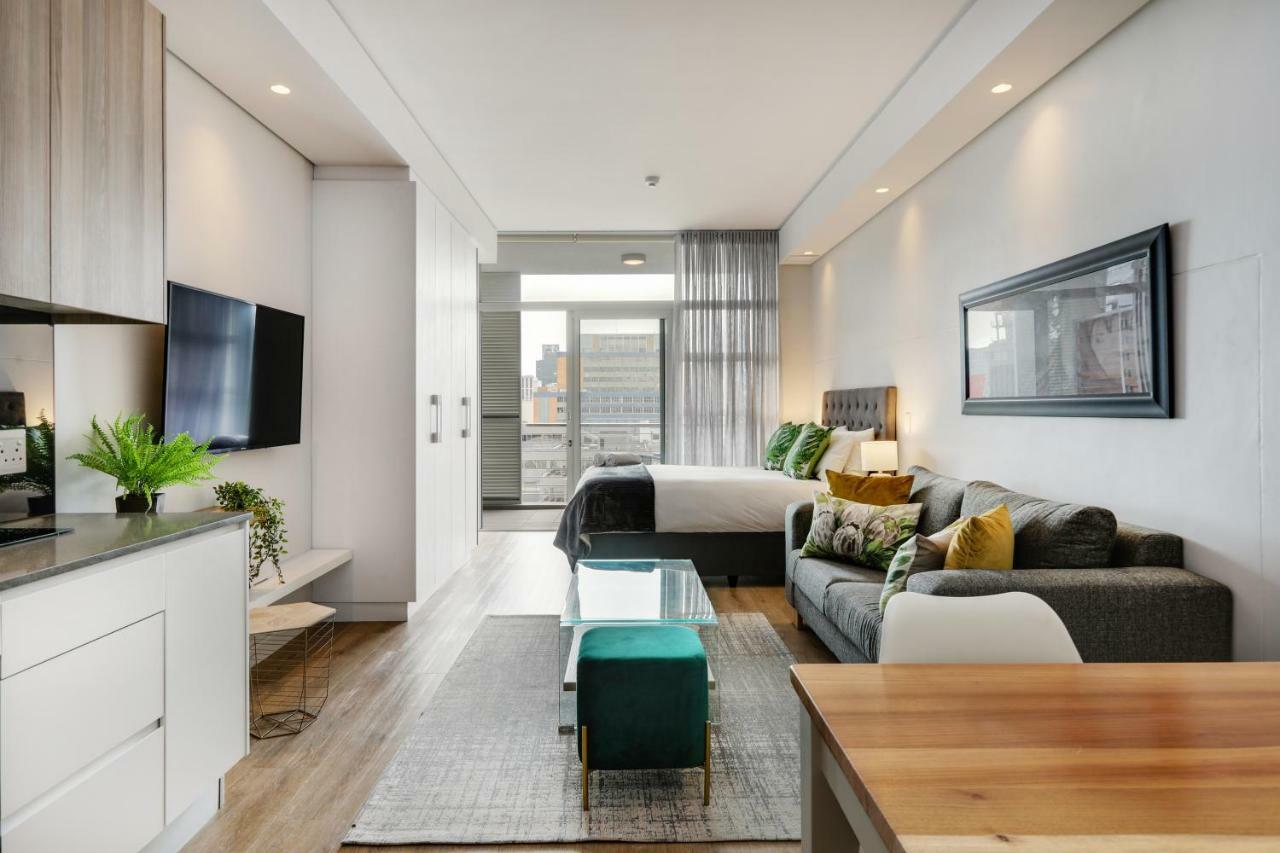Backup-Power Eco Balcony Apartment Near Table Mountain Кейптаун Екстериор снимка